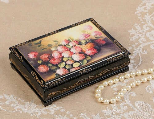Шкатулка «Розовые цветы в корзине», лаковая миниатюра, 10х14 см